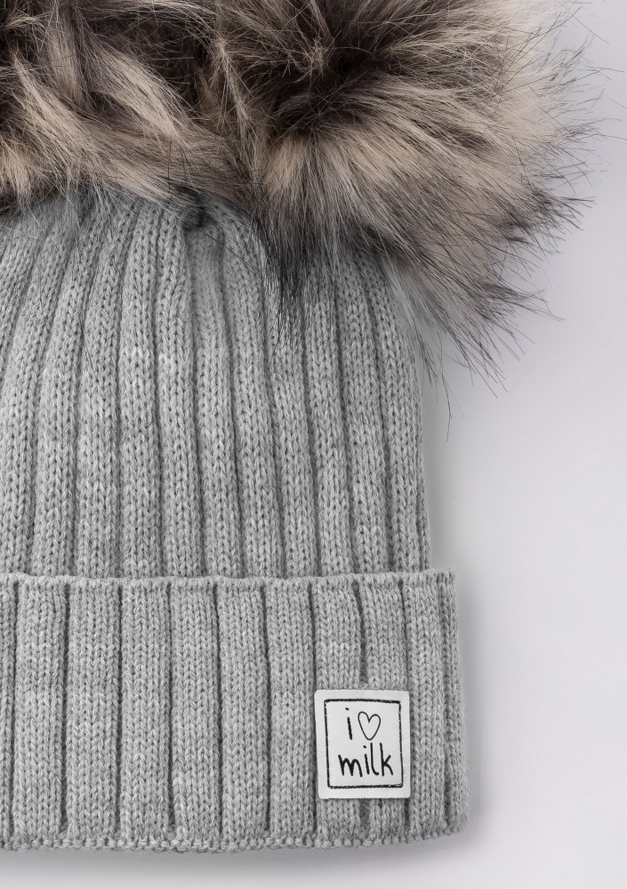 Kids grey winter beanie with pompoms