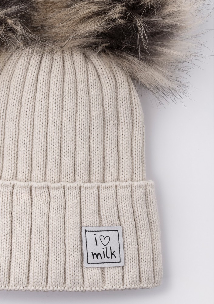 Kids beige winter beanie with pompoms