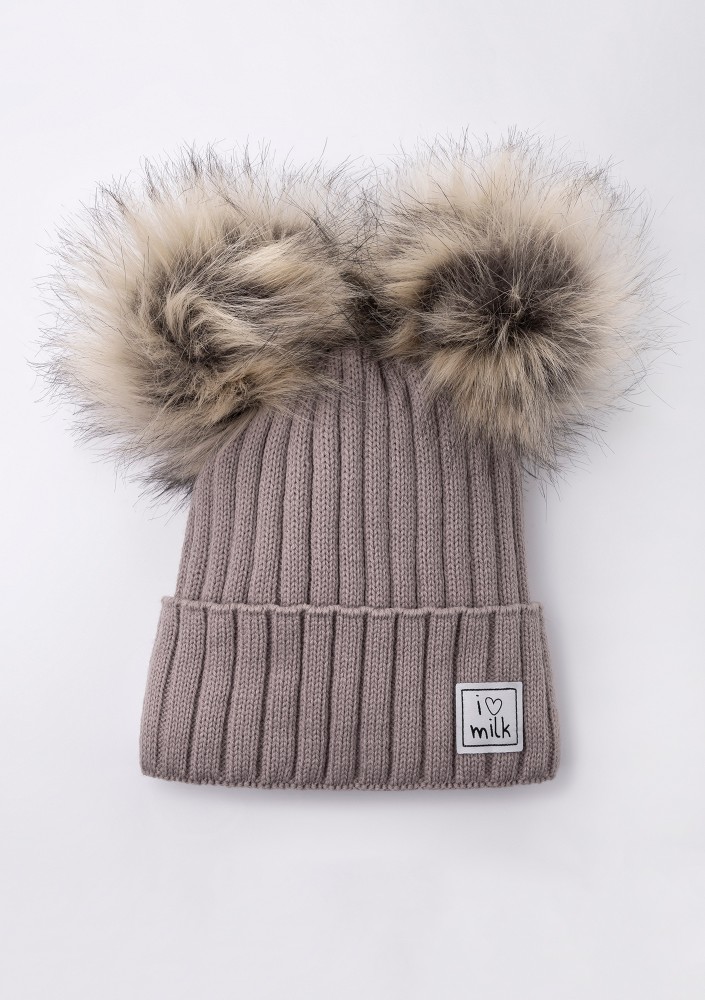 Kids latte winter beanie with pompoms