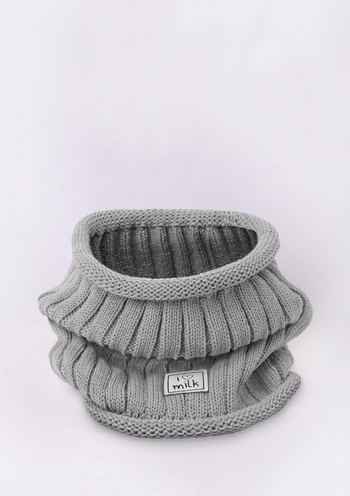 Kids winter grey tube scarf
