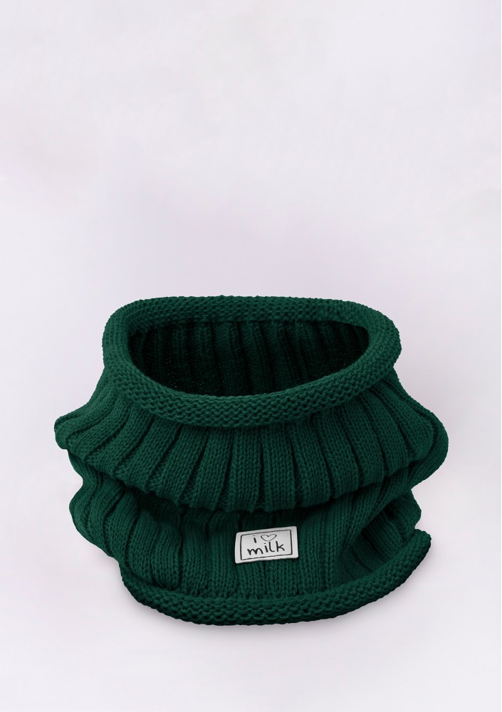 Kids winter green tube scarf