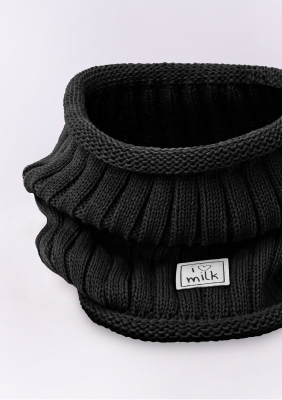 Kids black winter tube scarf