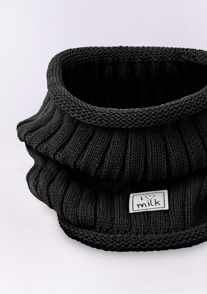 Kids black winter tube scarf