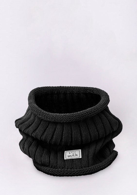 Kids black winter tube scarf