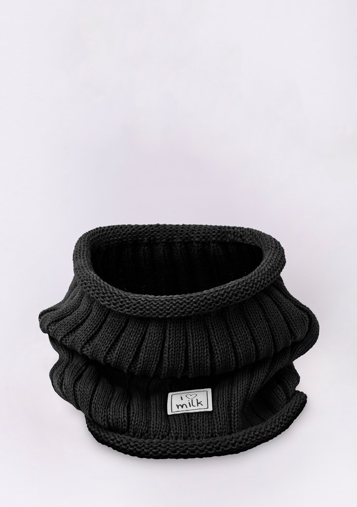 Kids black winter tube scarf