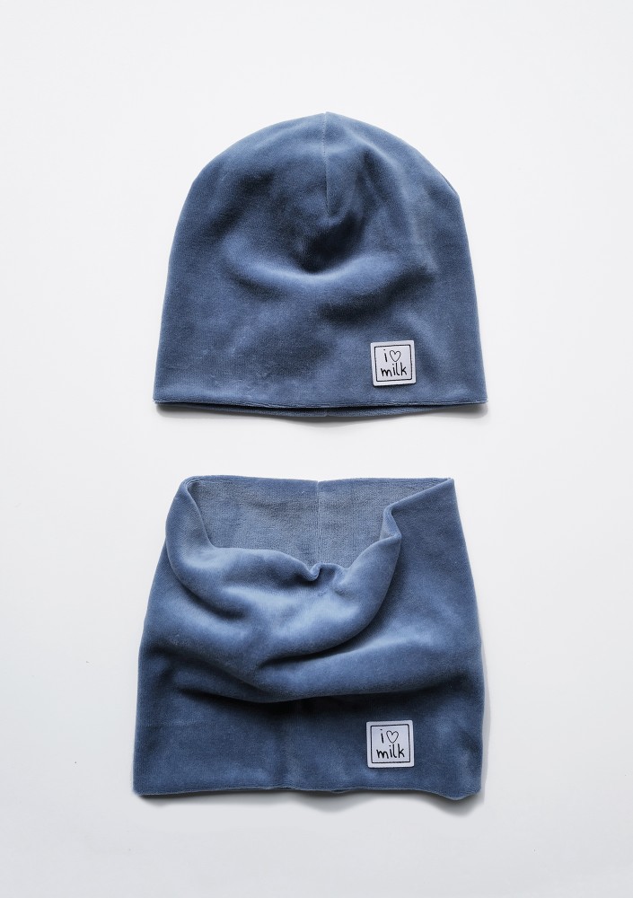 Jeans blue velvet beanie and snood set