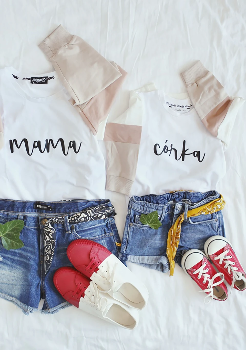 T-shirt dziecięcy "córka" Biały