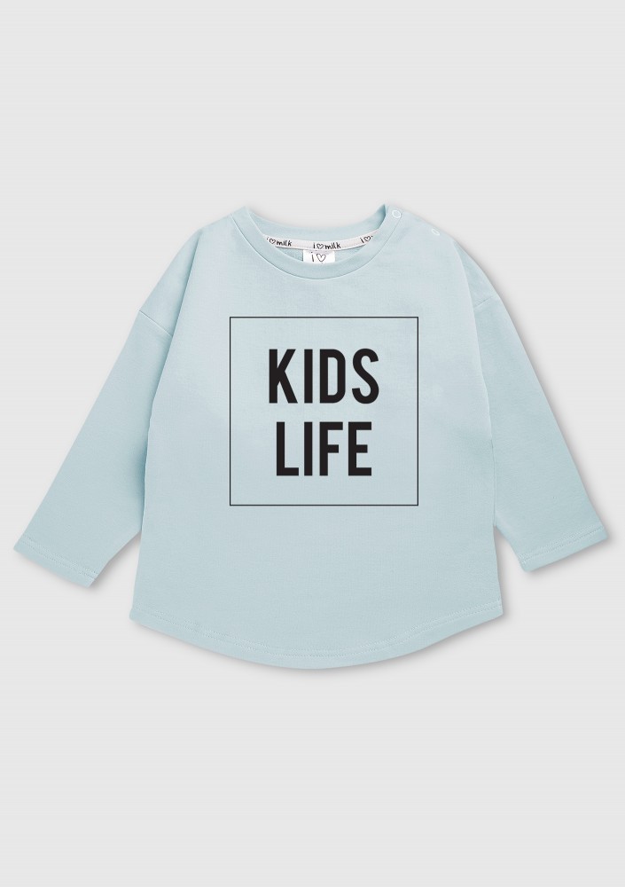 Light blue kids sweatshirt "kids life"