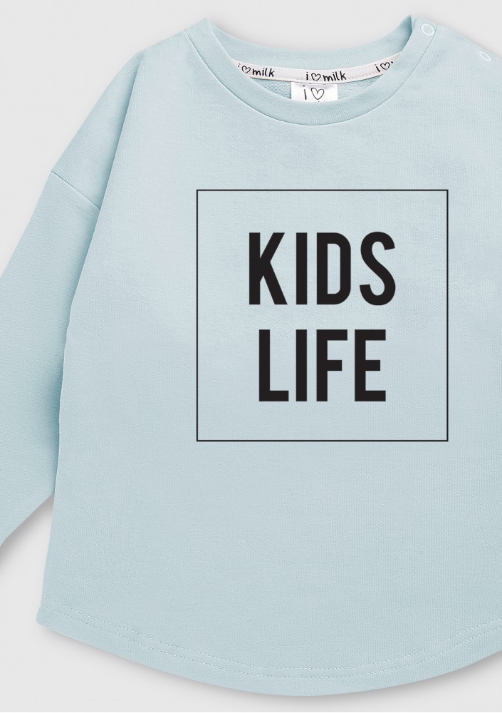 Light blue kids sweatshirt "kids life"