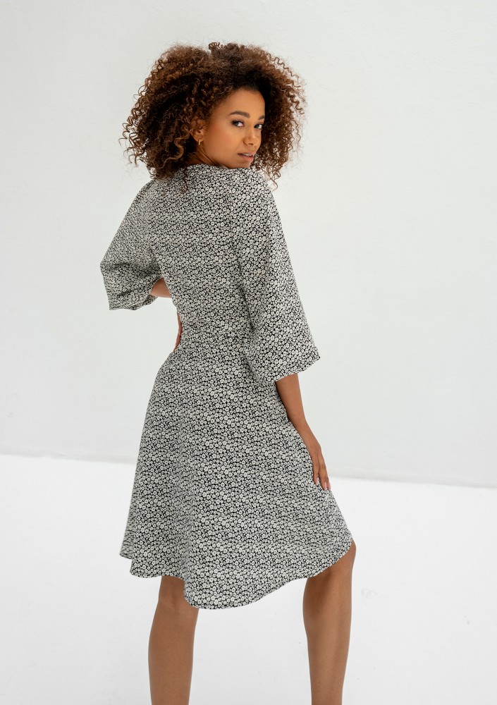 Leila - Floral wrap dress