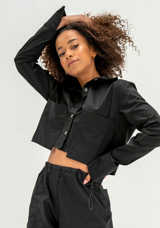 Jacque - Black short shirt