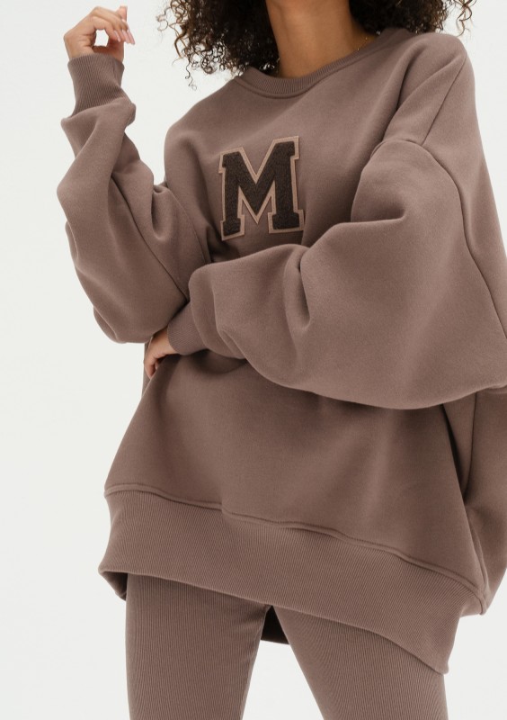 Vibe - Brown oversize sweatshirt "M logo"