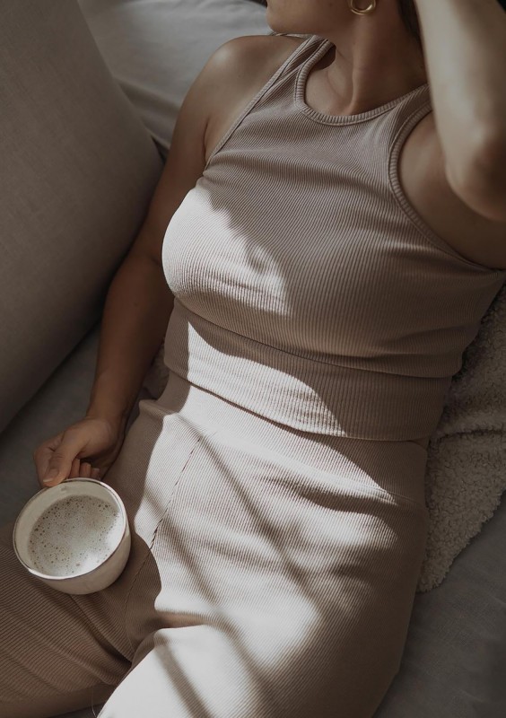 Hype - Beige knitted short top