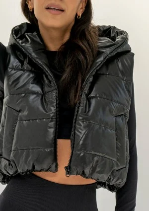 Ezzy - Short black quilted sleeveless jacket
