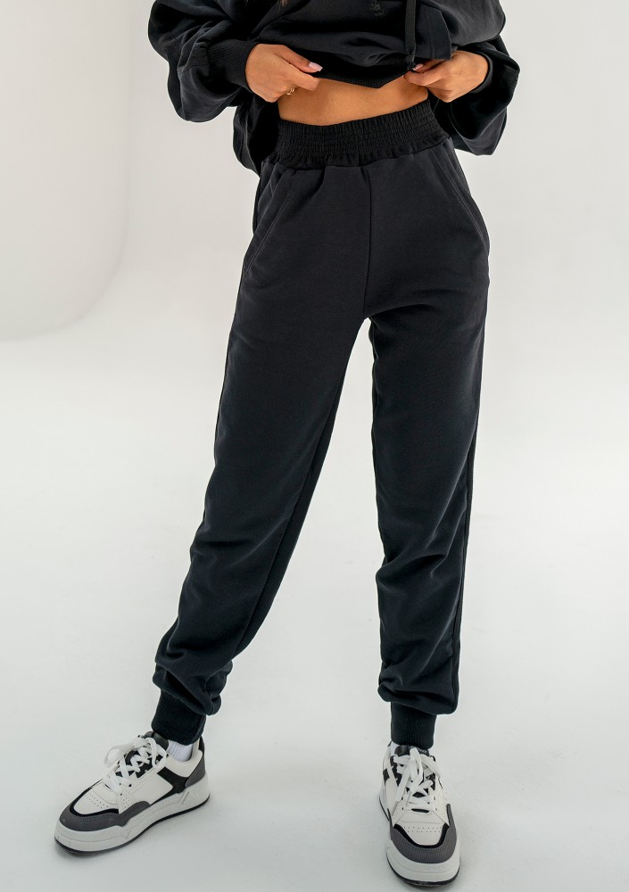Raffy - Black sweatpants