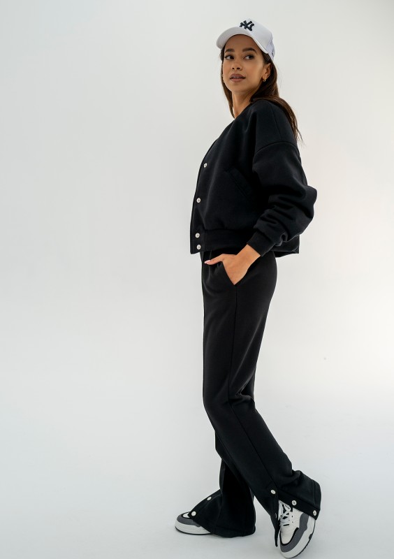 Club - Black snap-buttoned sweatshirt