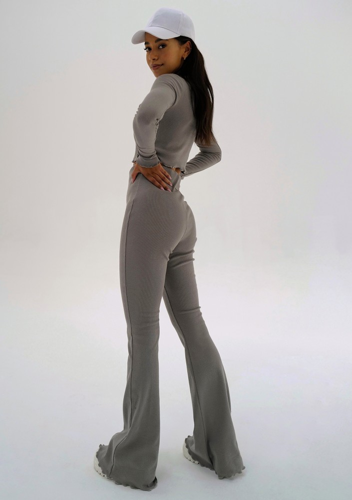 Nalu - Taupe knitted crop long-sleeve crop top