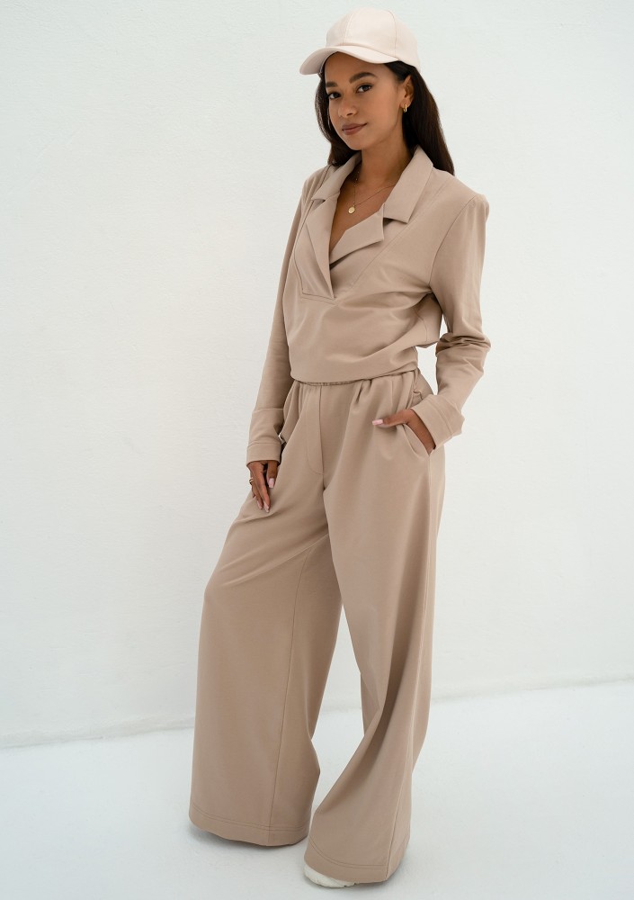 Onix - Beige collared sweatshirt