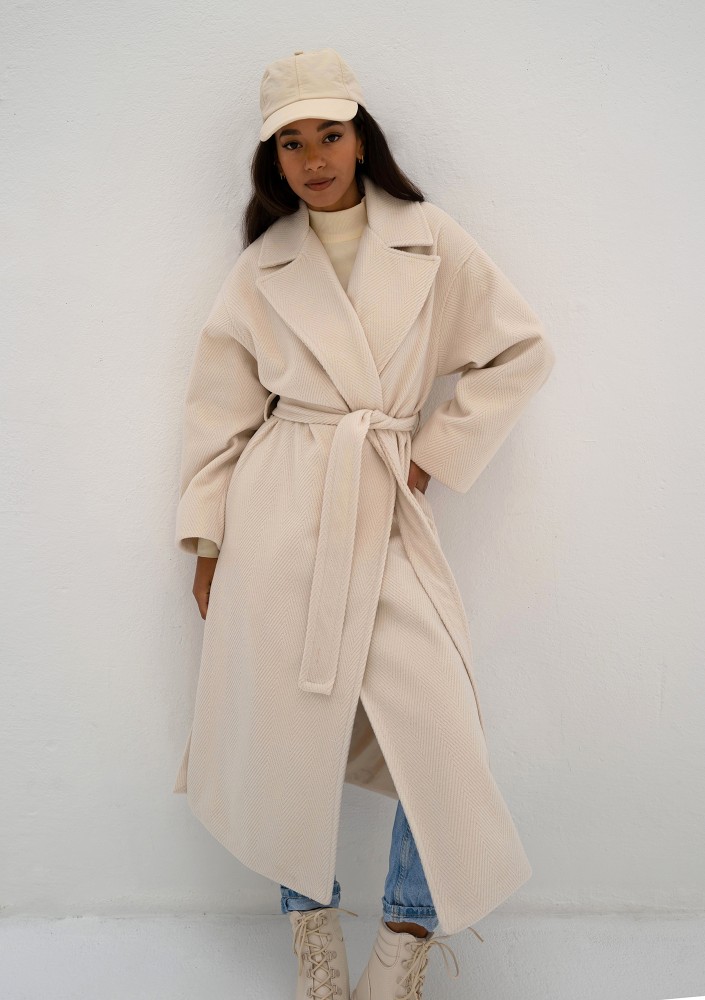 Salve - Creamy white chevron coat