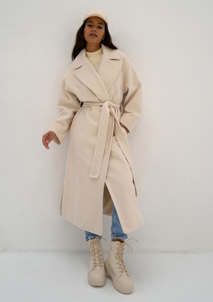 Salve - Creamy white chevron coat