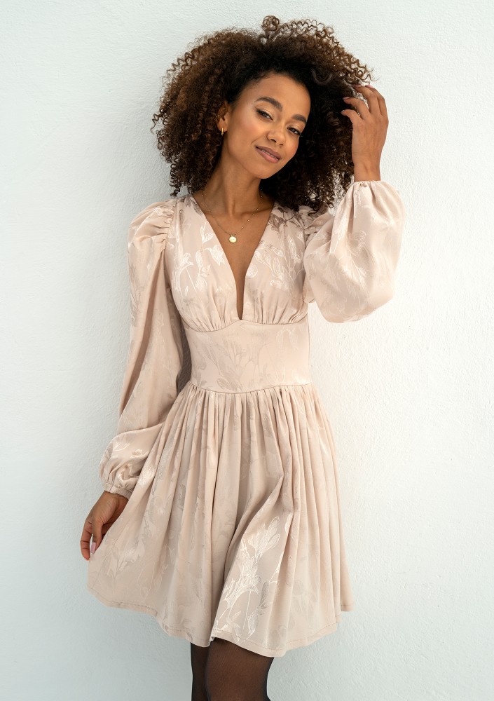 Jaya - Beige shiny jacquard mini dress