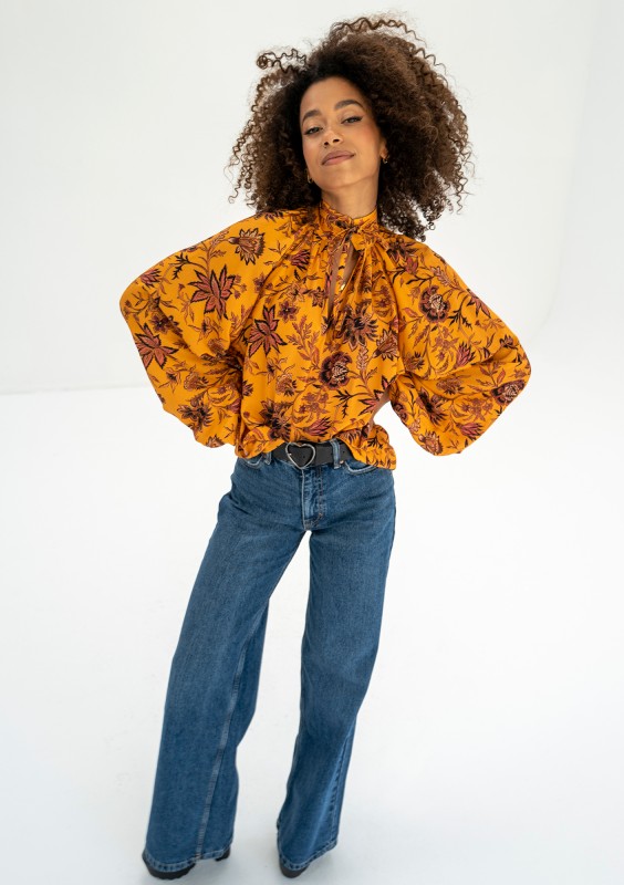 Noura - Yellow boho floral printed shirt