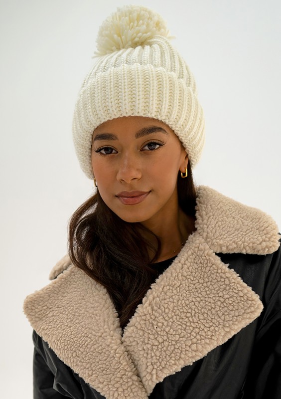 Naluu - Ecru winter hat