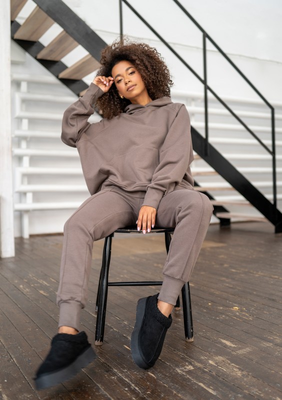 Hoody - Savannah tan brown sweatpants
