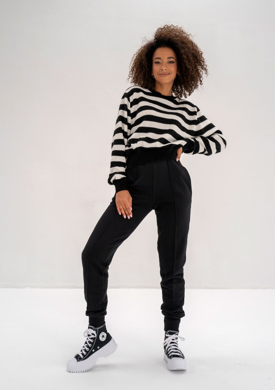 Hoody - Black sweatpants