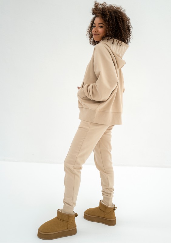 Hoody - Beige oversize hoodie with an embroidered logo