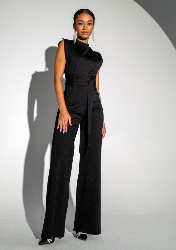 Linde - Black chic jumpsuit