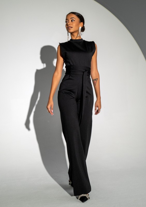Linde - Black chic jumpsuit