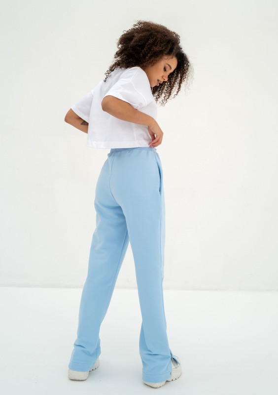 Way - White crop top with a logo