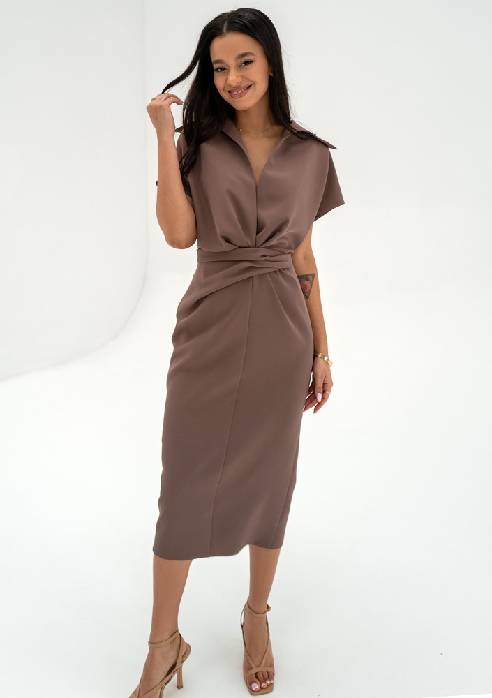 Axelle - Brown collared midi dress