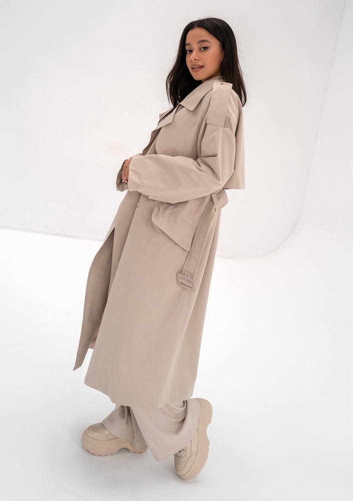 Arian - Beige coat