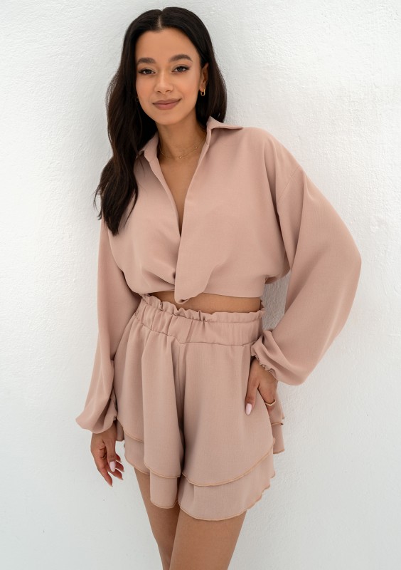 Toscane - Beige frilled shorts