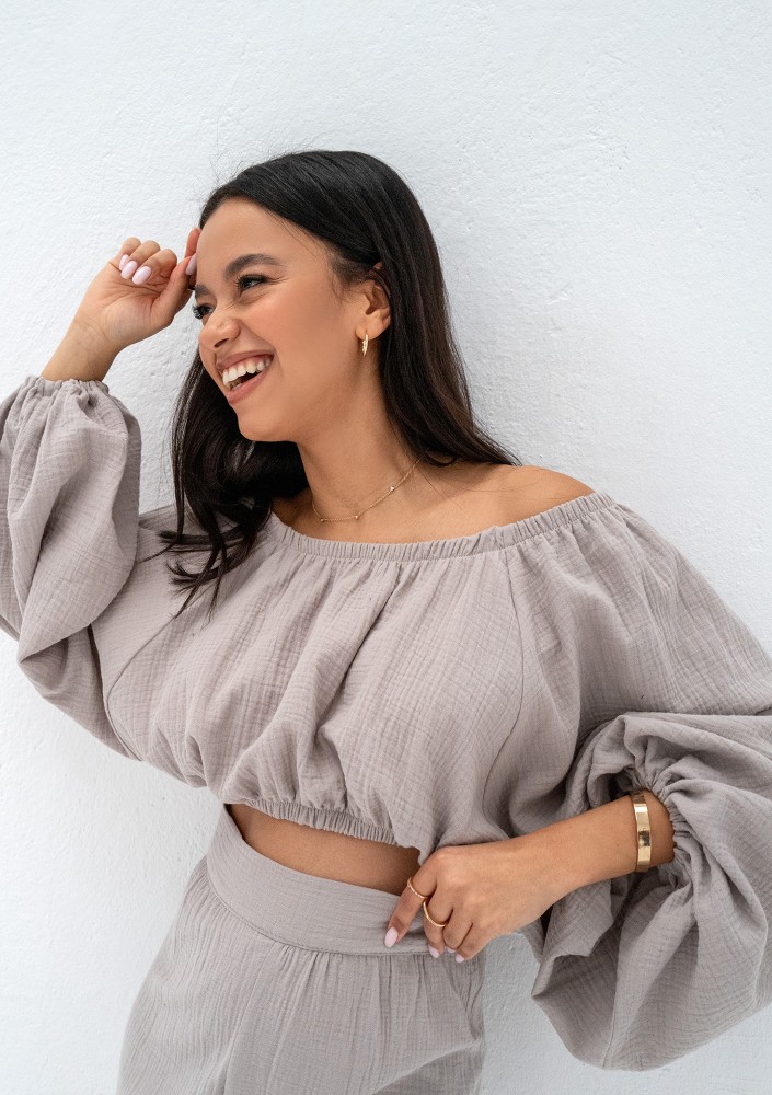 Bari - Taupe muslin spanish crop top