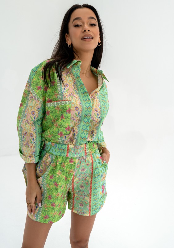 Suri - Minty floral boho shorts