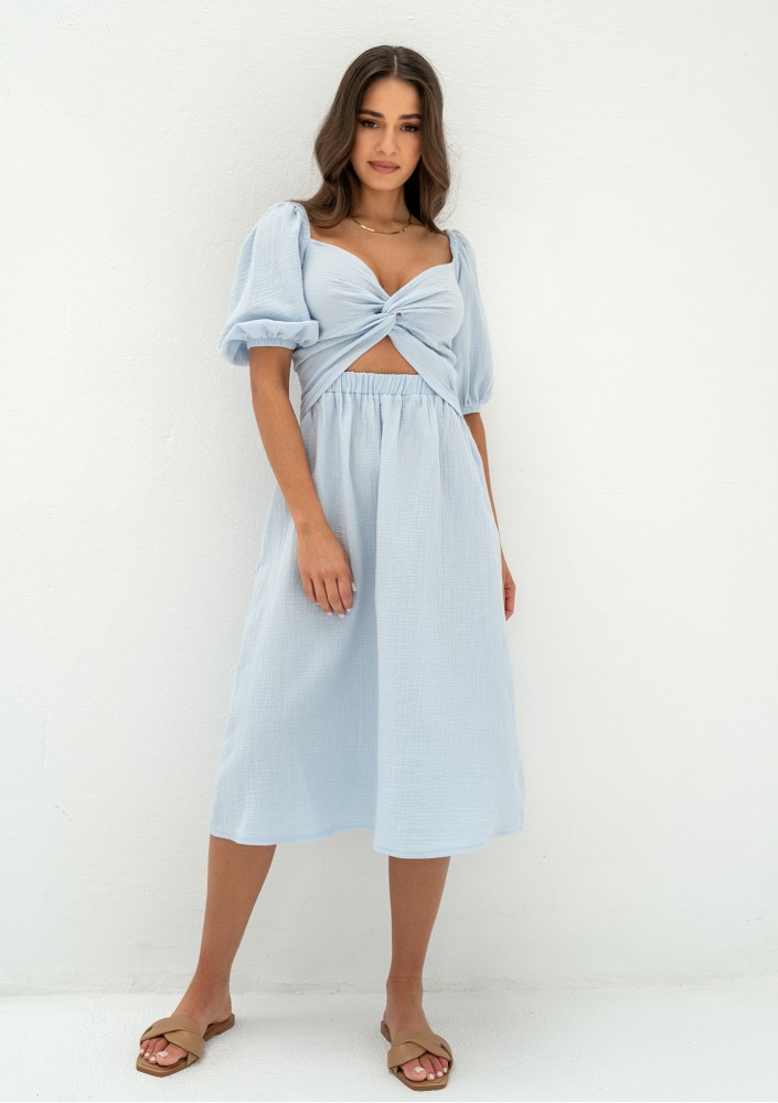 Rosina - Sukienka letnia midi z muślinu Błękitna