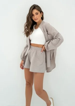 Palma - Letnie szorty z muślinu Taupe