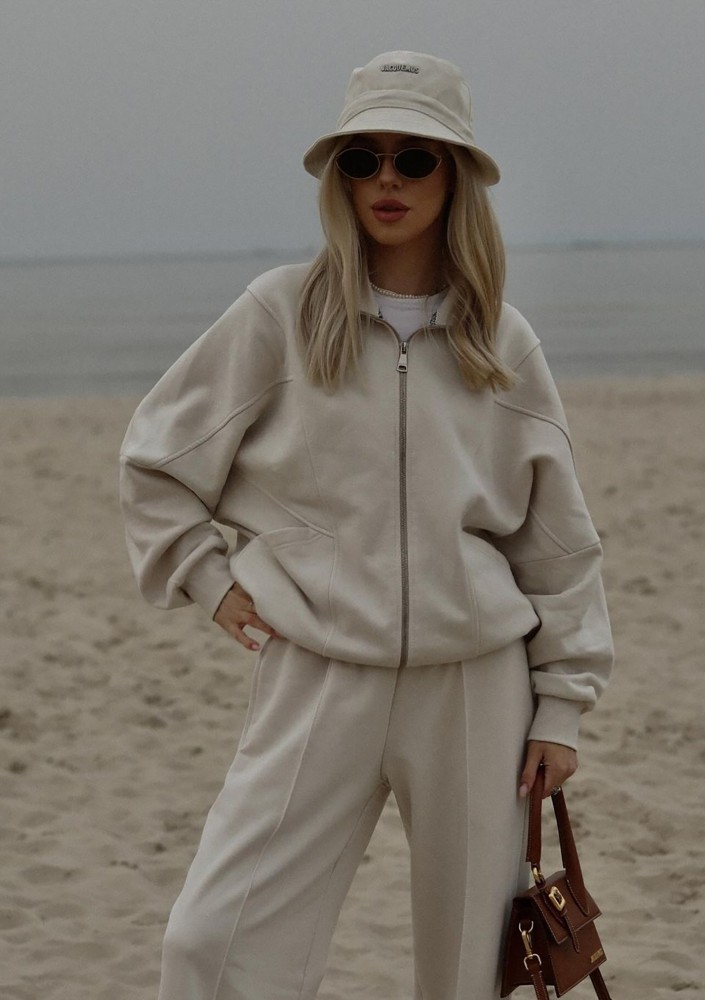Based - Coconut oversize zipped sweatshirt