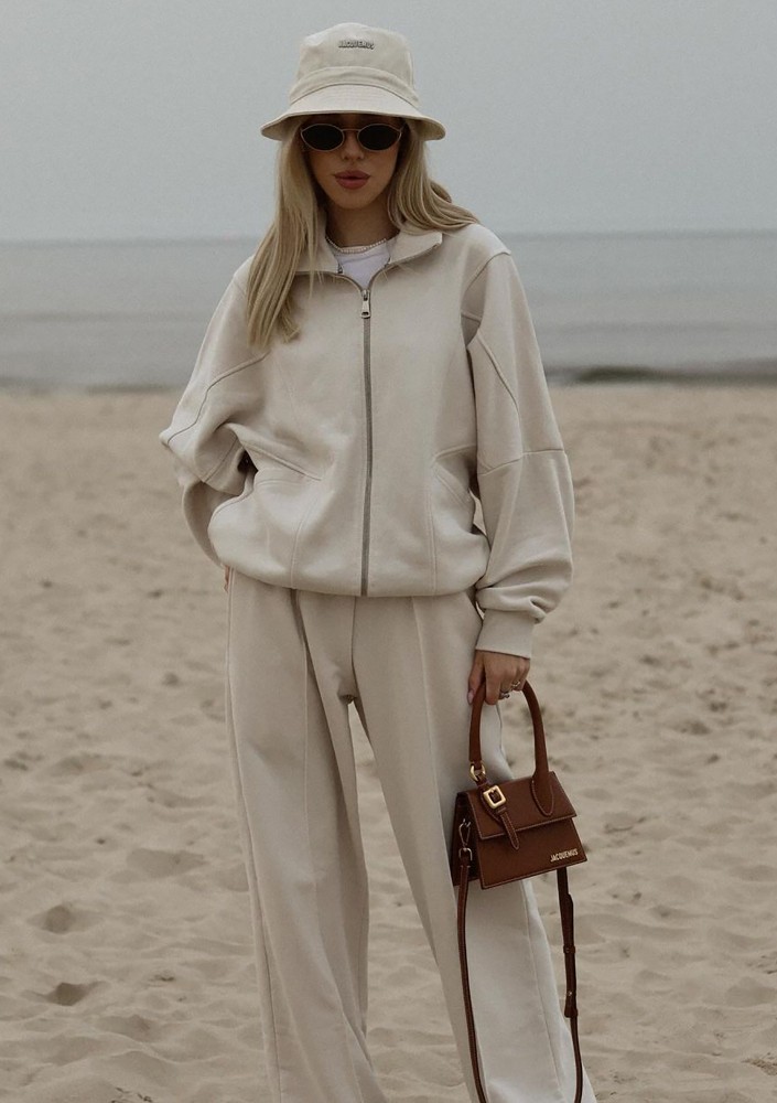 Based - Coconut oversize zipped sweatshirt