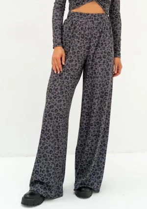 Goty - Loose grey leopard printed trousers