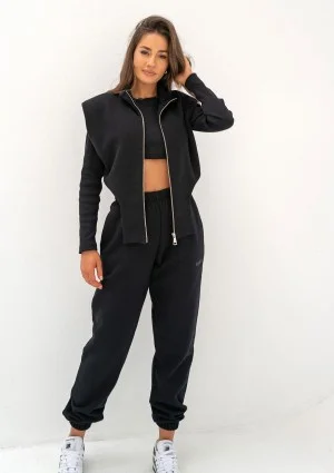 Kolee - Black sweatpants with a logo