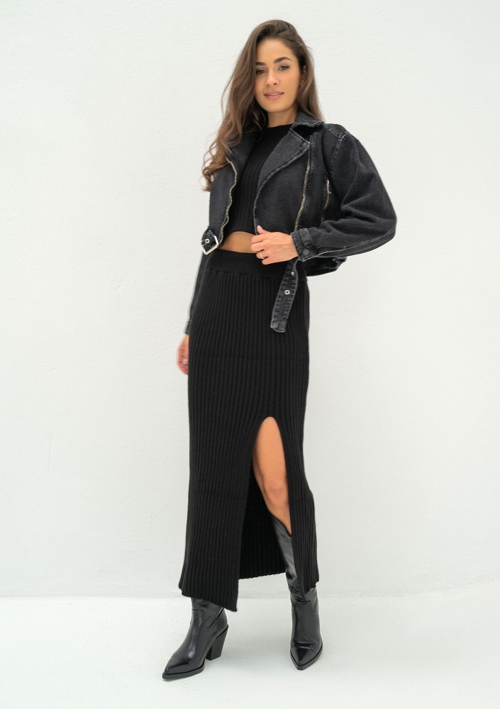 Kirry - Black knitted midi skirt