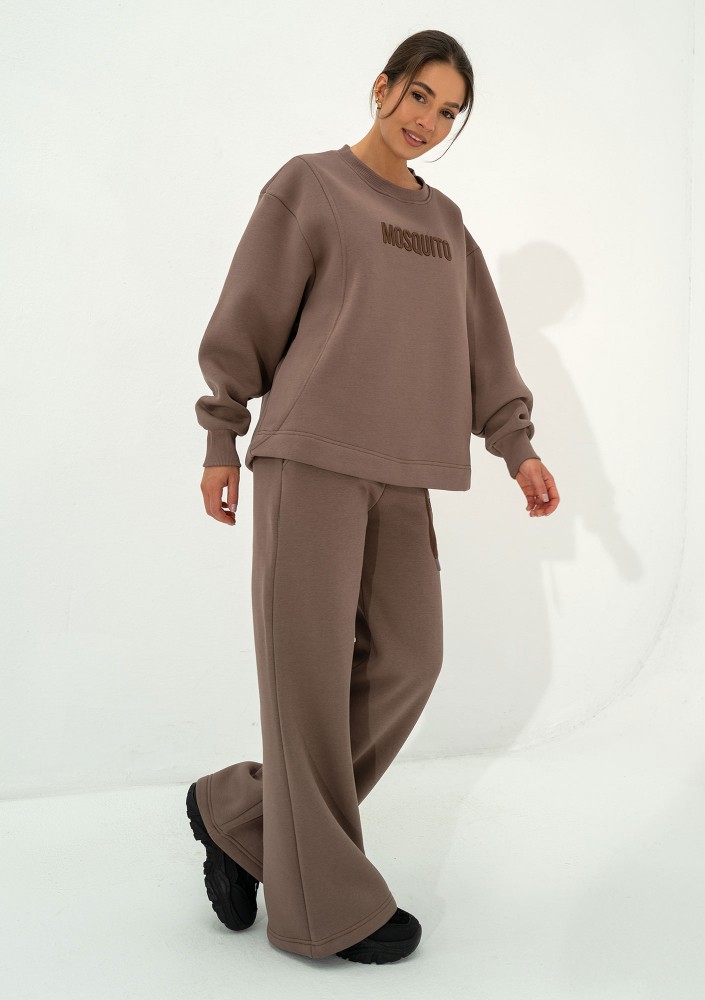 Hush - Coffee brown sweatpants with an embroidered logo