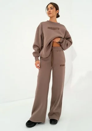 Hush - Coffee brown sweatpants with an embroidered logo