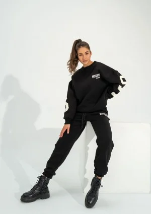 Duve - Black sweatpants with est 2009 logo