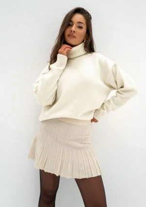 Jesse - Loose ecru polo neck sweater