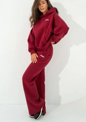 Levi - Cherry red sweatpants